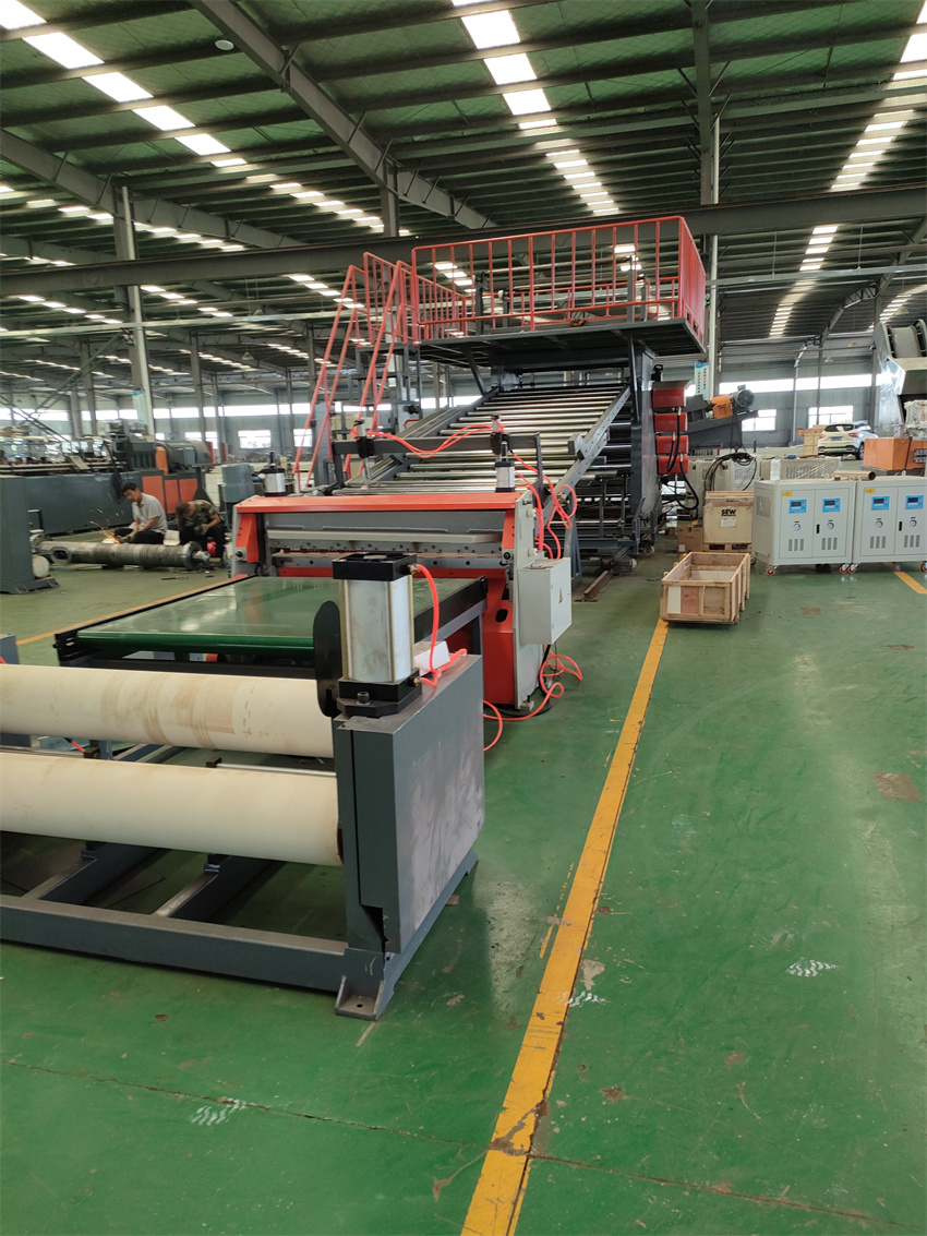 塑料片材擠出機(jī)_塑料片材擠出機(jī)_玖德隆